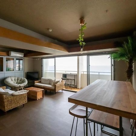 海まで徒歩1分。最上階の角部屋！アクセス抜群オーシャンビュー でのんびりstay Agarie Bagian luar foto